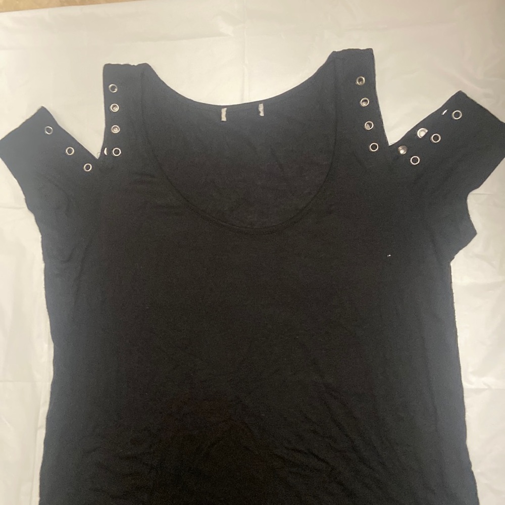 BLACK SHIRT w/ SILVER STUDS — SIZE M / L